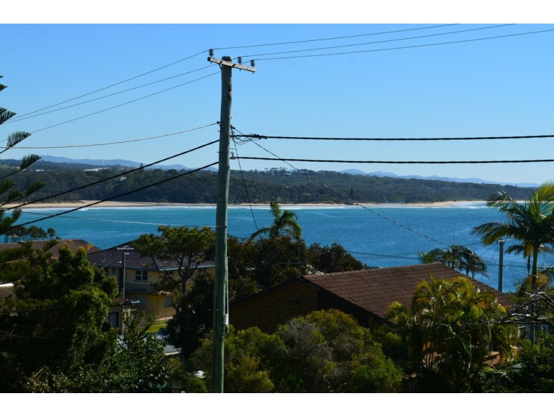 28 Ocean Street, Woolgoolga NSW 2456