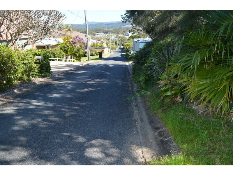 28 Ocean Street, Woolgoolga NSW 2456