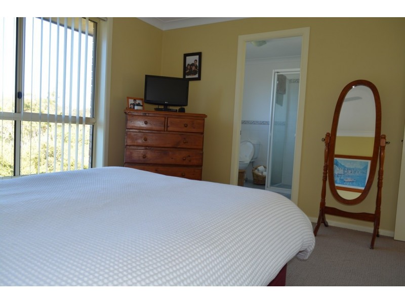 37 Ryan Crescent, Woolgoolga NSW 2456