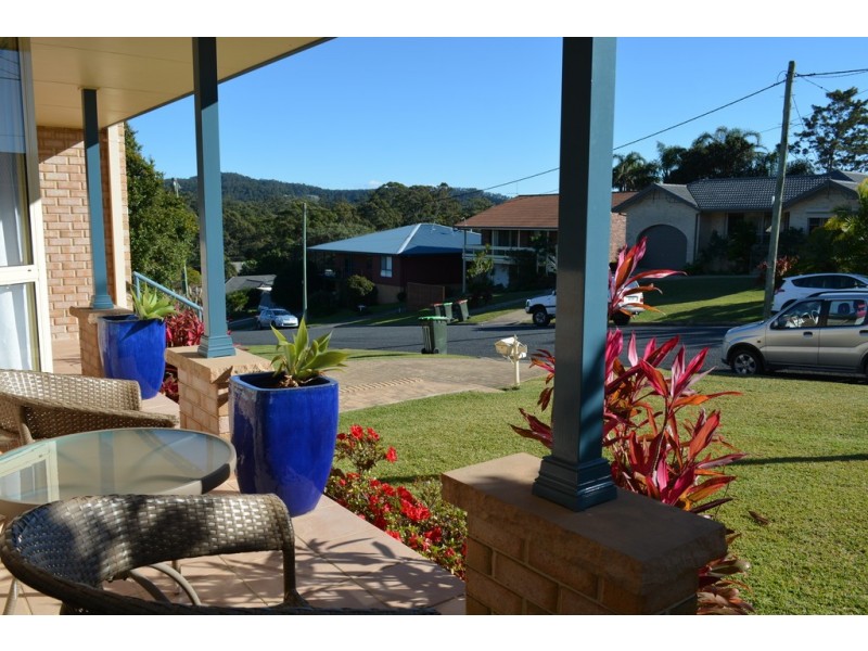 37 Ryan Crescent, Woolgoolga NSW 2456