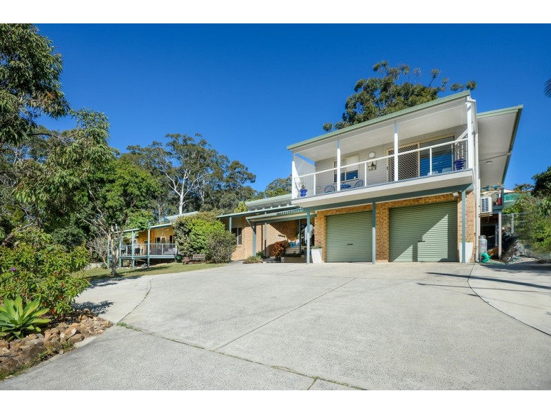 10 St Andrews Drive, Woolgoolga NSW 2456