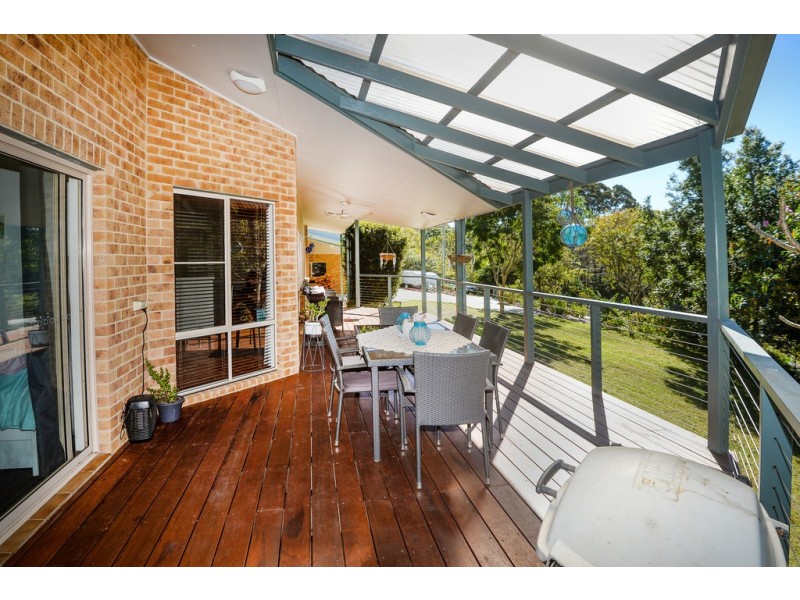 10 St Andrews Drive, Woolgoolga NSW 2456