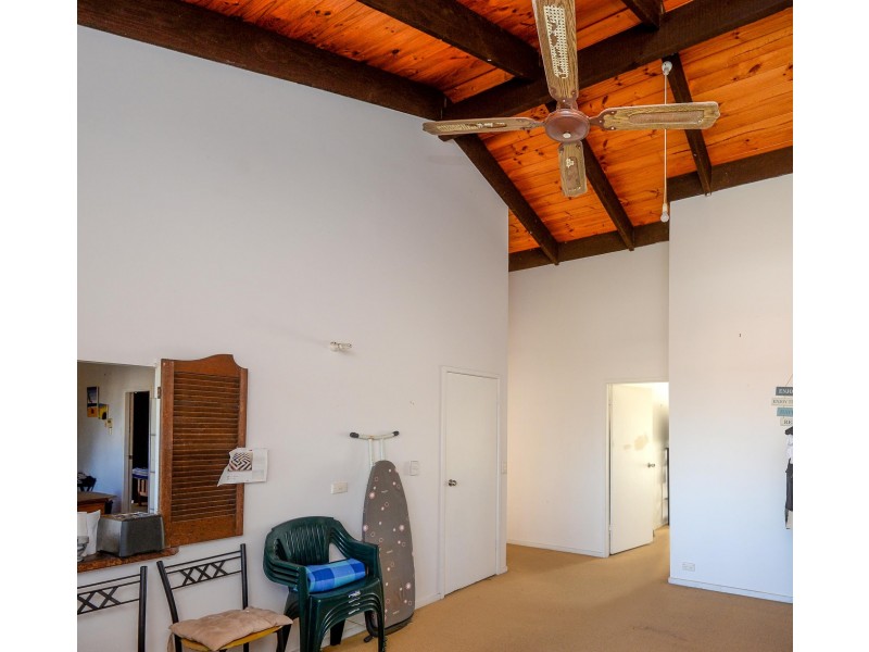 48 Dammerel Crescent, Emerald Beach NSW 2456