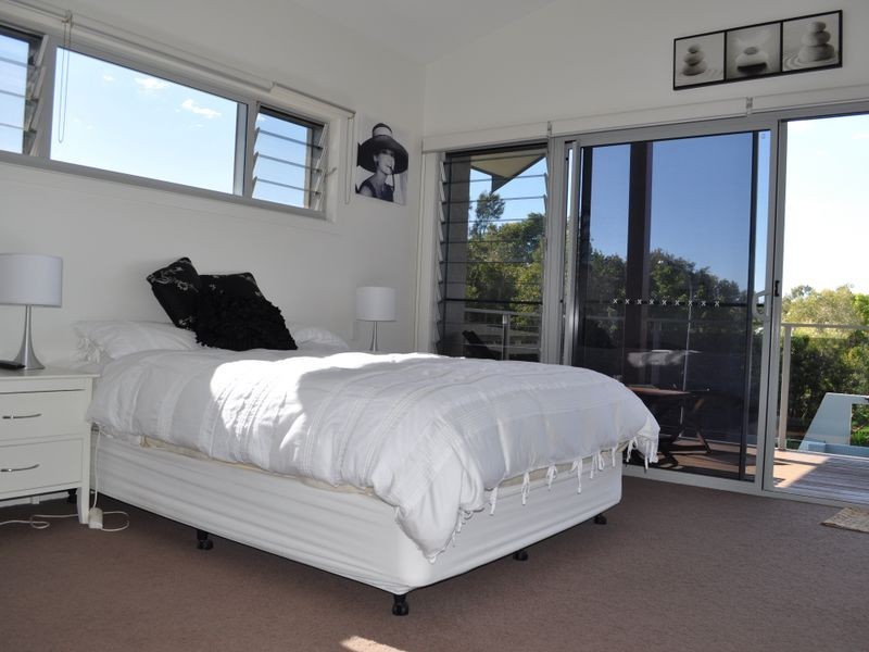 14 Island Road, Sapphire Beach NSW 2450
