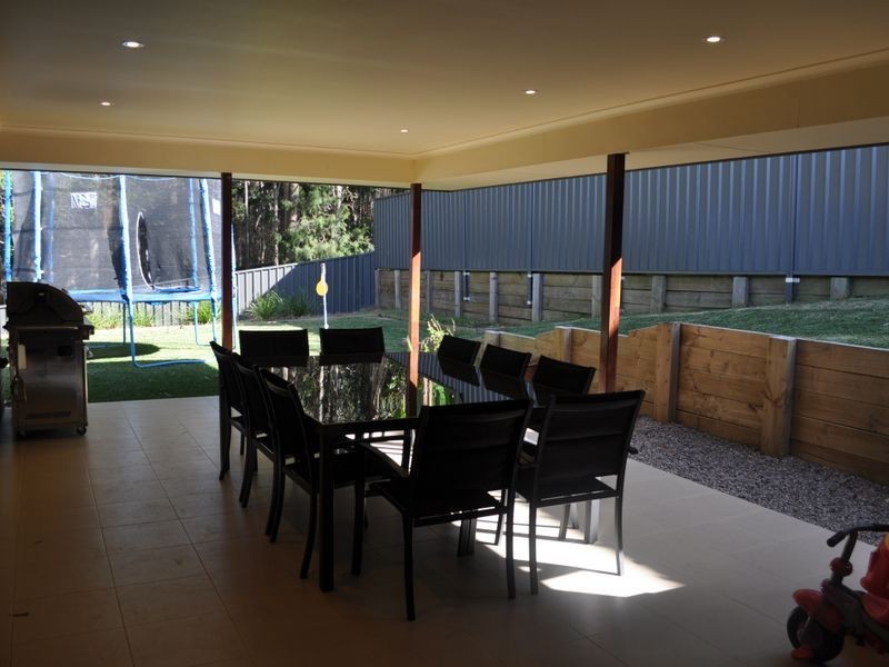 10 Young Street, Safety Beach NSW 2456