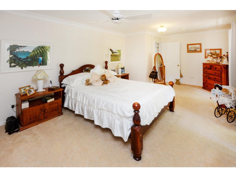 7 Leplaw Close, Safety Beach NSW 2456