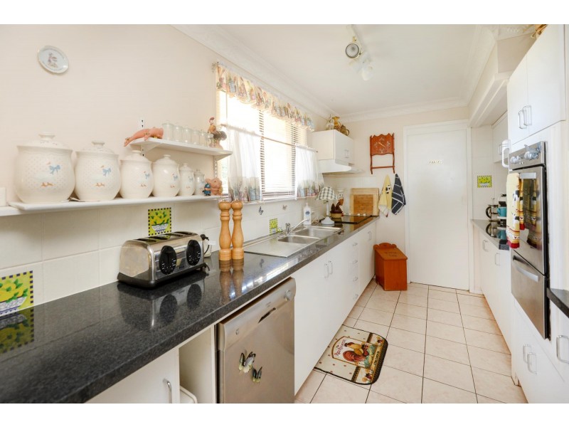 7 Leplaw Close, Safety Beach NSW 2456