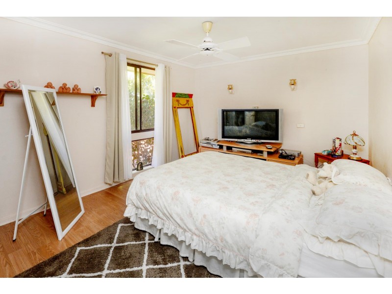 7 Leplaw Close, Safety Beach NSW 2456