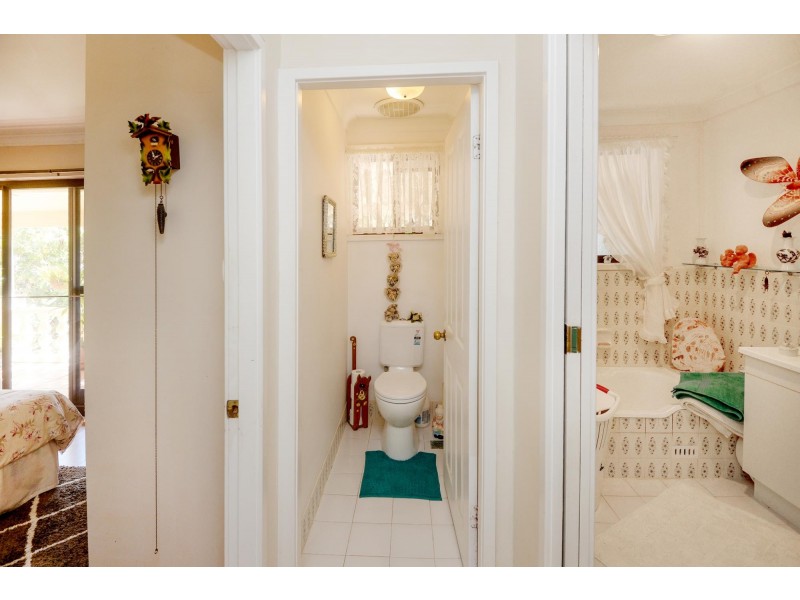 7 Leplaw Close, Safety Beach NSW 2456