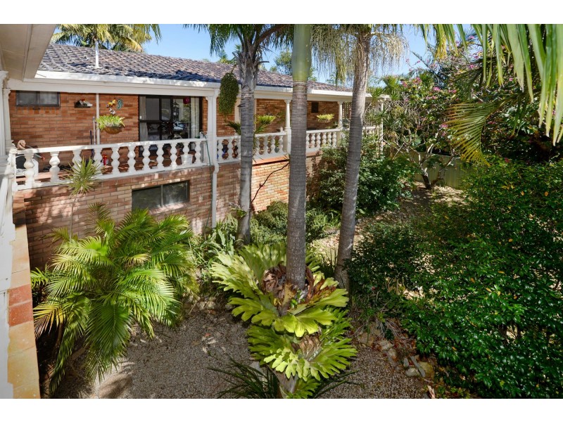 7 Leplaw Close, Safety Beach NSW 2456