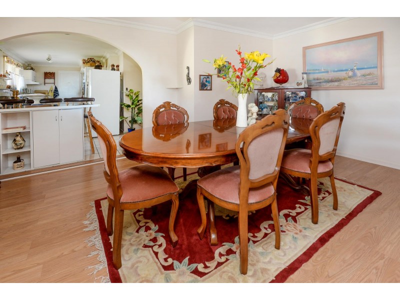 7 Leplaw Close, Safety Beach NSW 2456