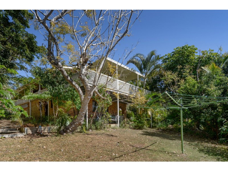 7 Leplaw Close, Safety Beach NSW 2456