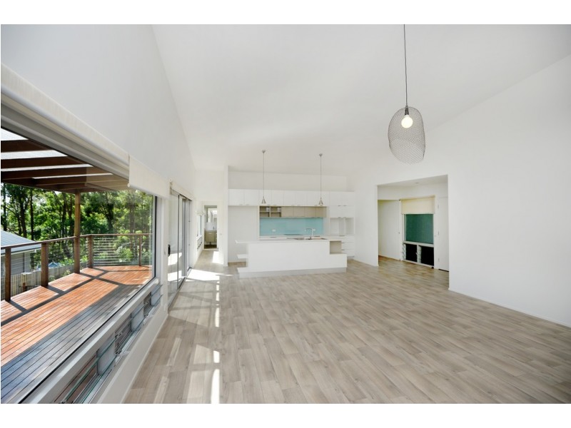 11 Safety Beach Drive, Safety Beach NSW 2456