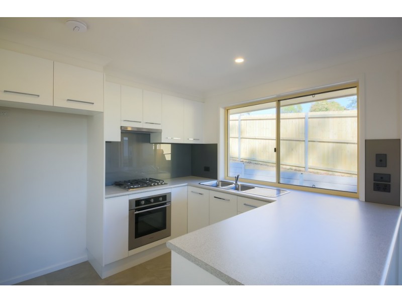 2/9 Gordon Street, Woolgoolga NSW 2456
