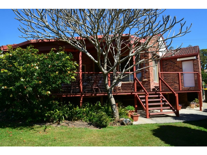 12 Panorama Parade, Safety Beach NSW 2456