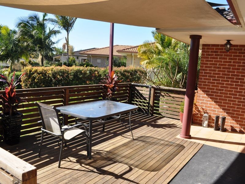 13 Strawberry Close, Woolgoolga NSW 2456