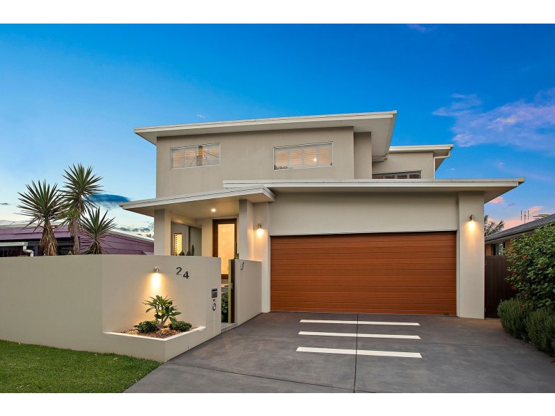 24 Wharf Street, Woolgoolga NSW 2456