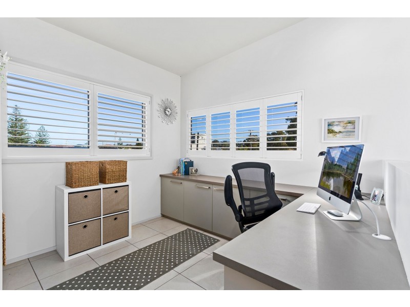 24 Wharf Street, Woolgoolga NSW 2456