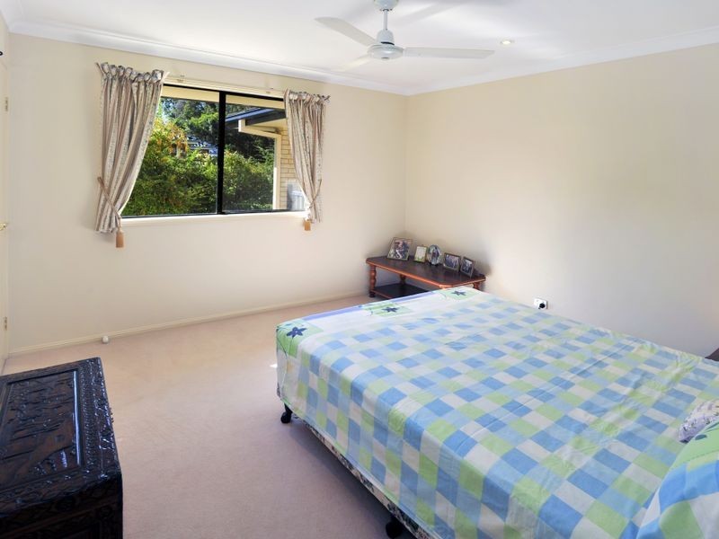2 Kay Drive, Emerald Beach NSW 2456