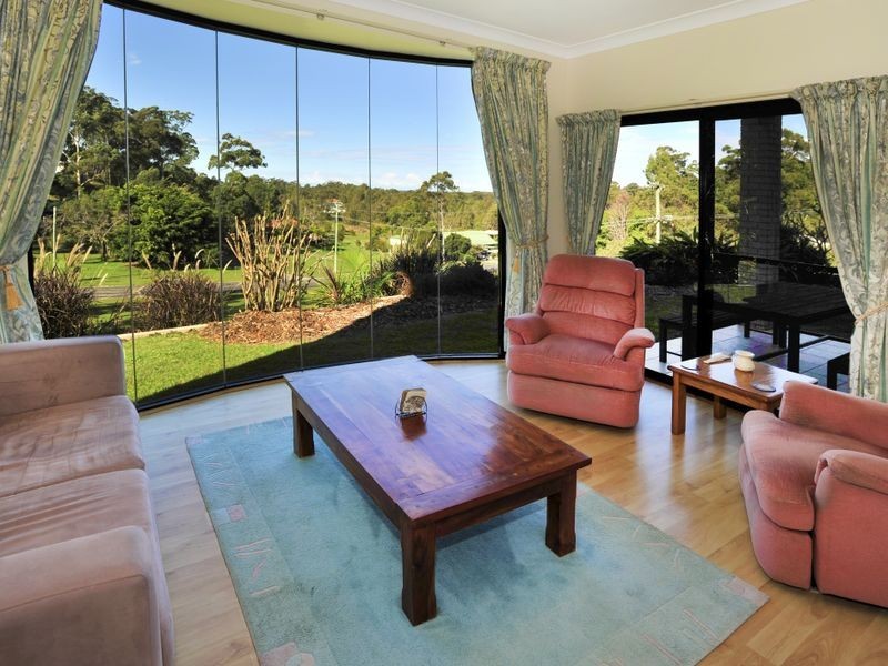 2 Kay Drive, Emerald Beach NSW 2456