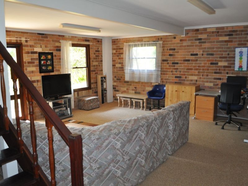 140 Newmans Road, Woolgoolga NSW 2456