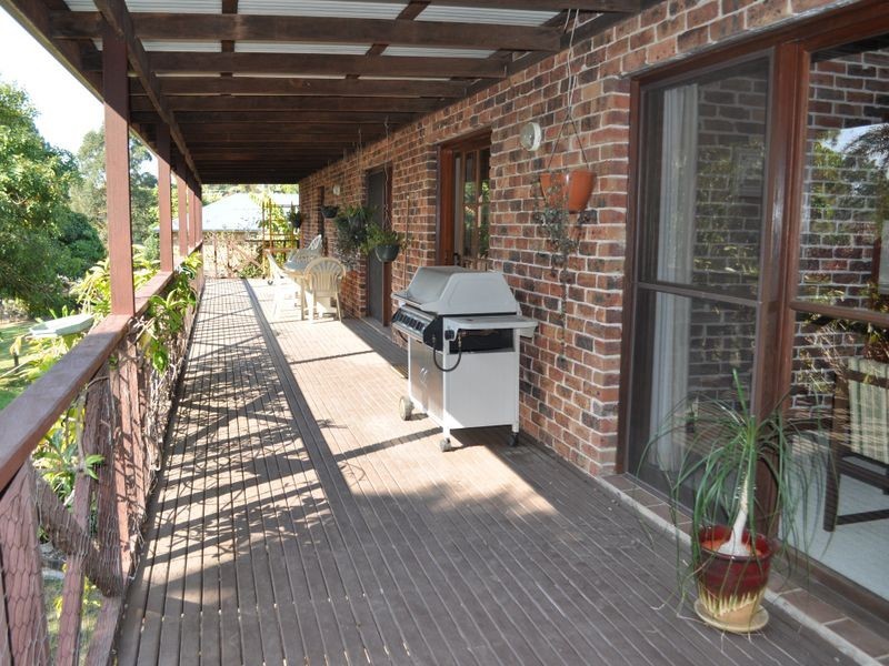 140 Newmans Road, Woolgoolga NSW 2456