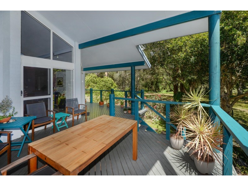 13 Ocean Links Close, Safety Beach NSW 2456