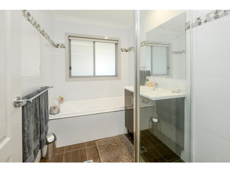 7 Houlahan Close, Woolgoolga NSW 2456