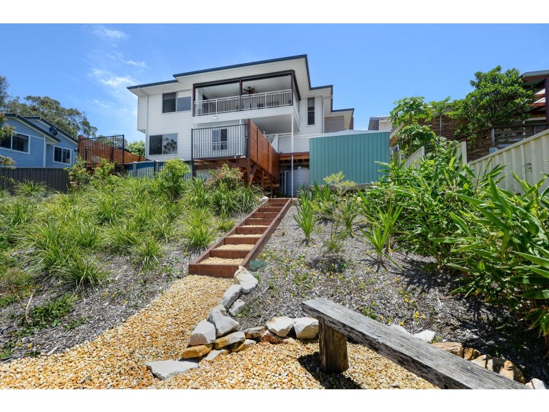 7 Houlahan Close, Woolgoolga NSW 2456