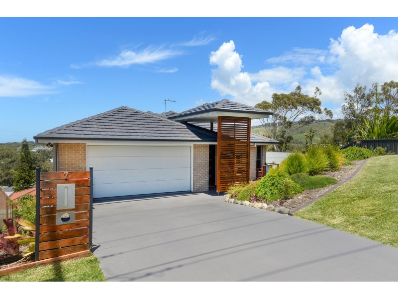 7 Houlahan Close, Woolgoolga NSW 2456
