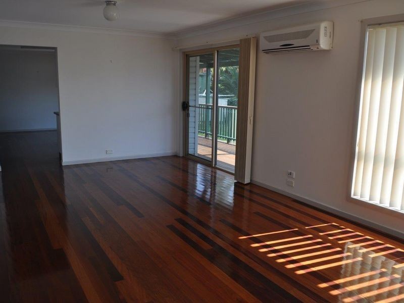 4A Ocean View Crescent, Emerald Beach NSW 2456