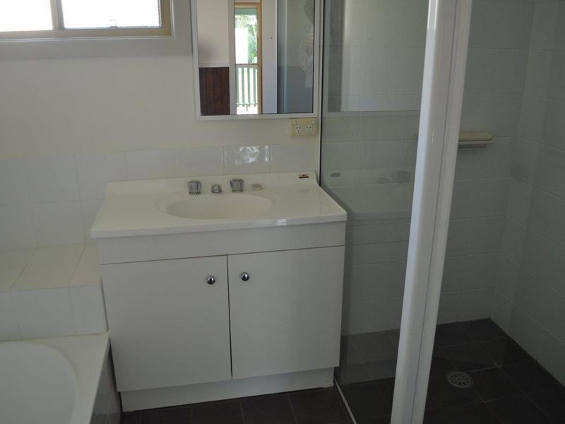 4A Ocean View Crescent, Emerald Beach NSW 2456