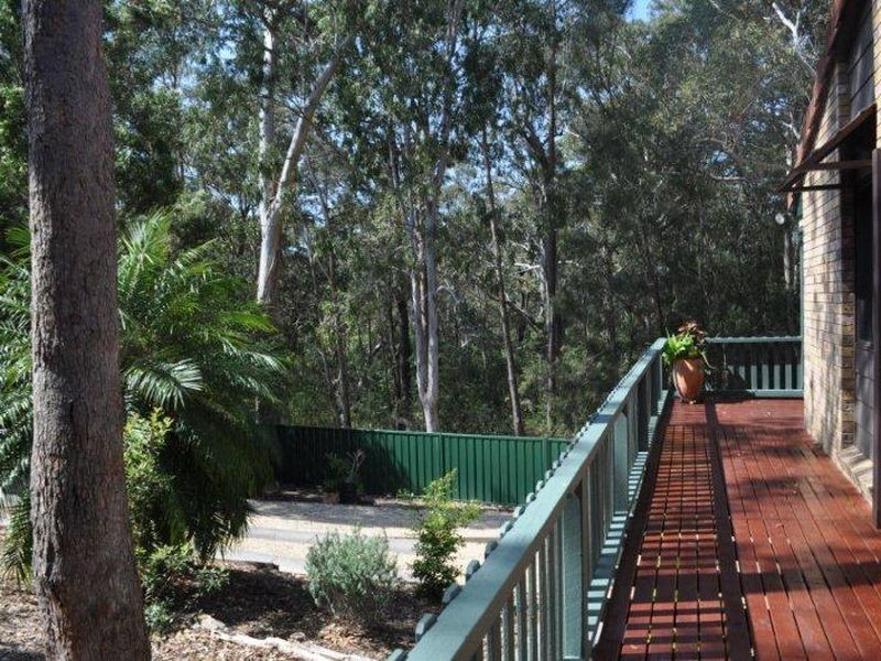 8 Montgomery Close, Safety Beach NSW 2456