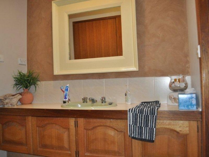 8 Montgomery Close, Safety Beach NSW 2456