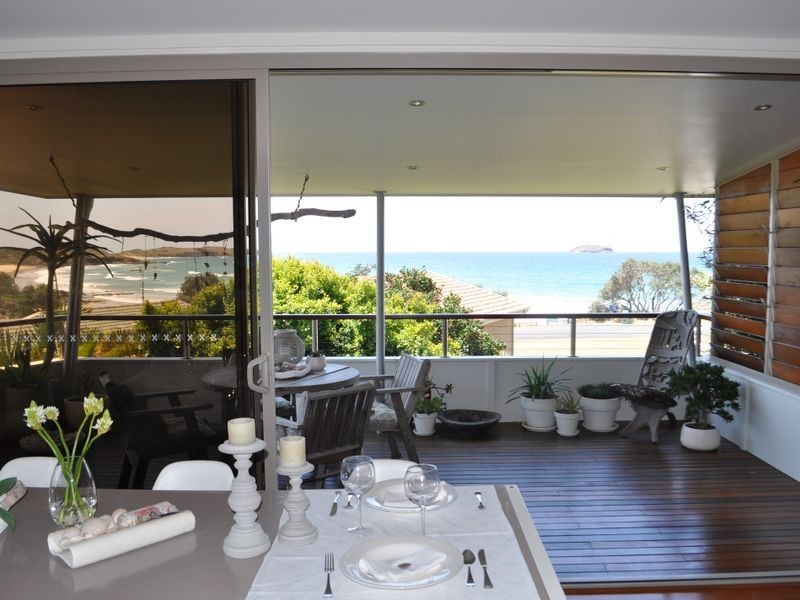 3/37 Ocean View Crescent, Emerald Beach NSW 2456