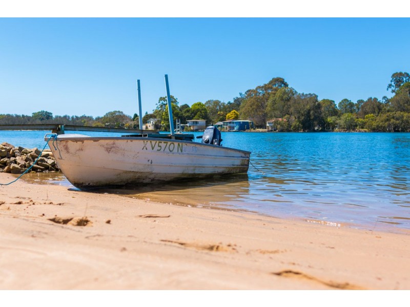 2c Vernon Crescent, Urunga NSW 2455