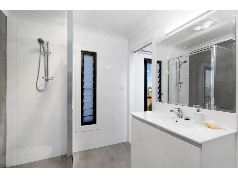 16 Moore Place, Urunga NSW 2455