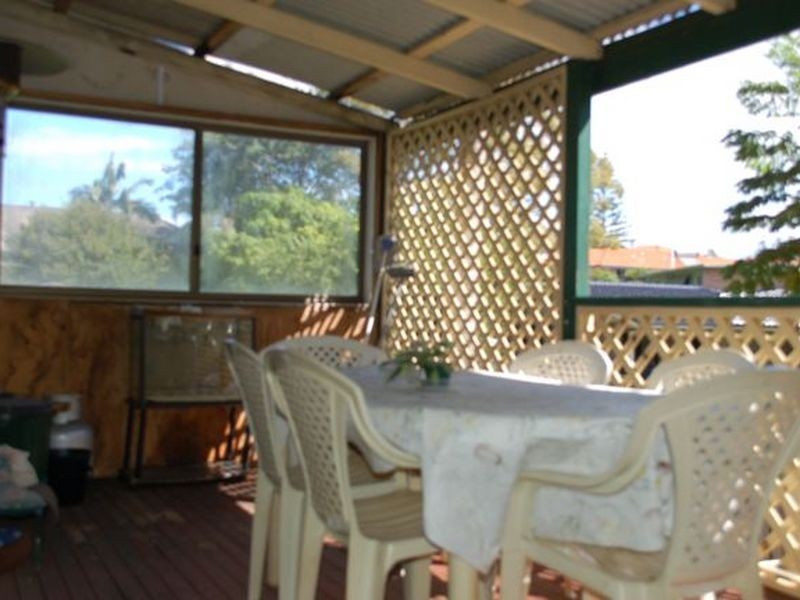 28 South Street East, Urunga NSW 2455