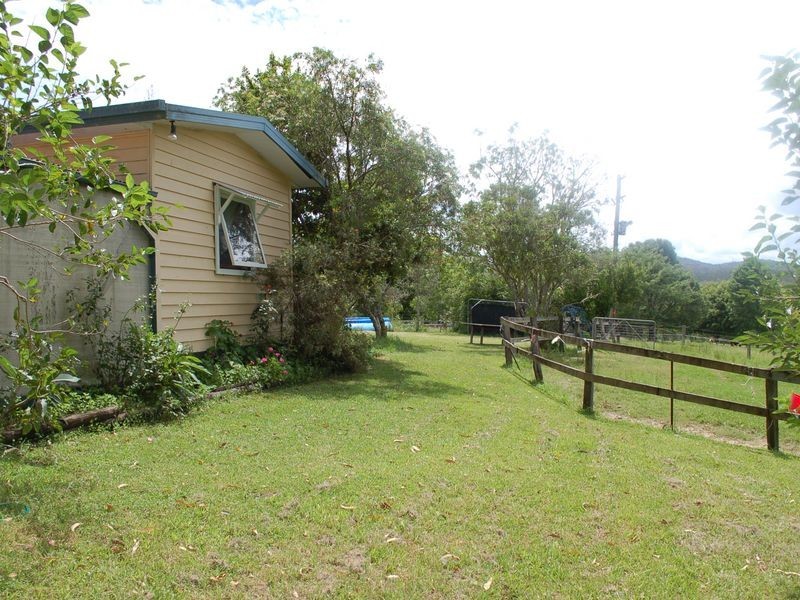 92 Hains Lane Brierfield, Bellingen NSW 2454