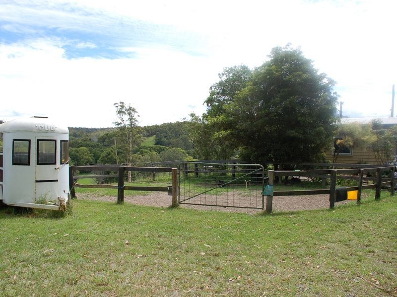 92 Hains Lane Brierfield, Bellingen NSW 2454