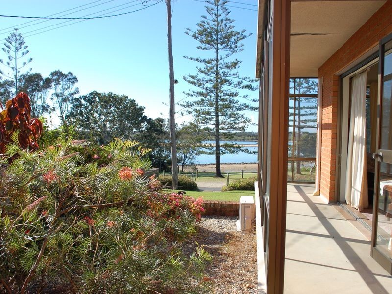 1/7 Morgo Street, Urunga NSW 2455