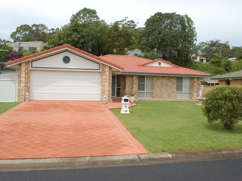 9 Lake Court, Urunga NSW 2455