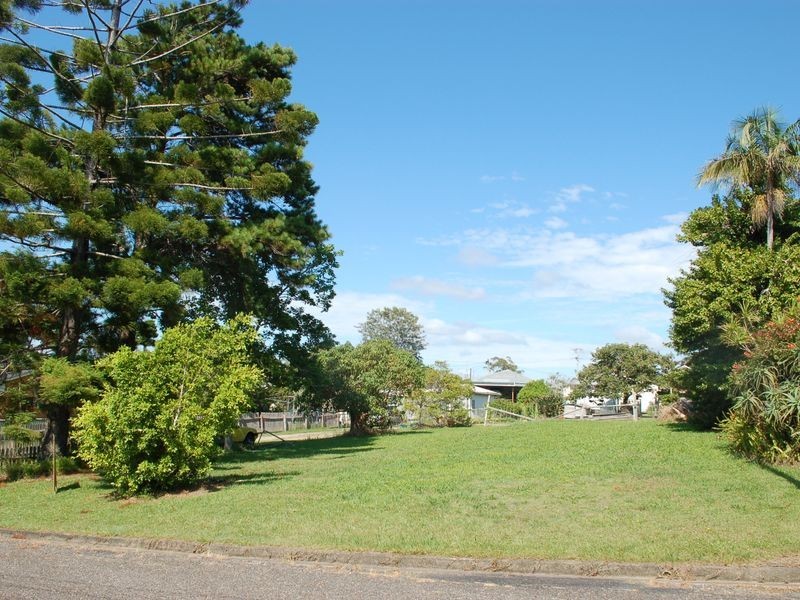 14 Moore Place, Urunga NSW 2455