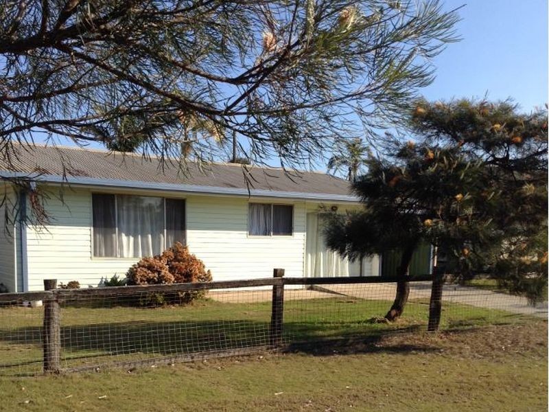 5 Grevillea Avenue, Mylestom NSW 2454