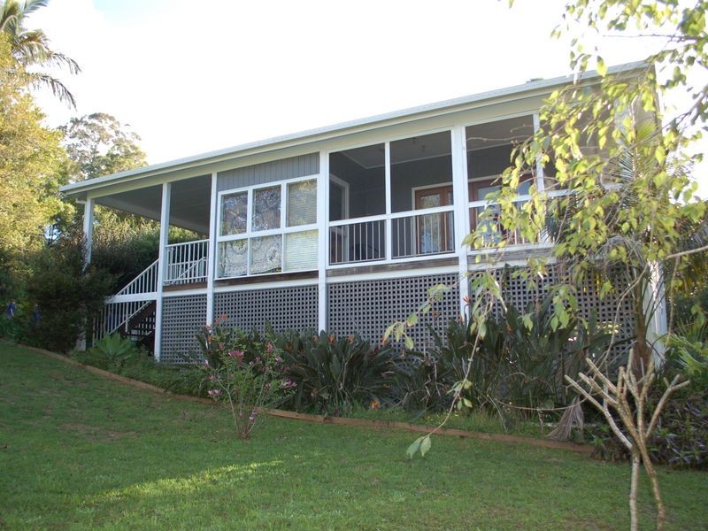 8 Endeavour Drive, Bellingen NSW 2454