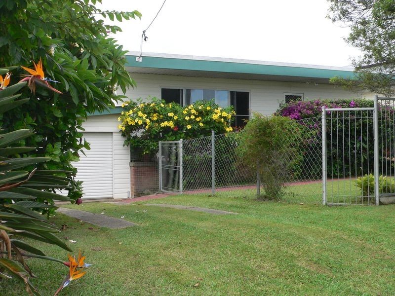 35 High Street, Urunga NSW 2455