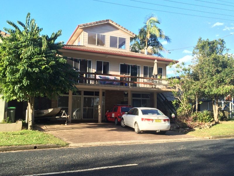 30 River Street, Mylestom NSW 2454