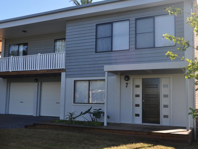 7 Fiddaman Road, Emerald Beach NSW 2456