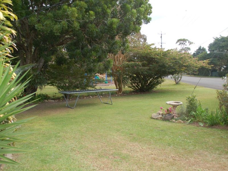 1 Yellow Rock Road, Urunga NSW 2455