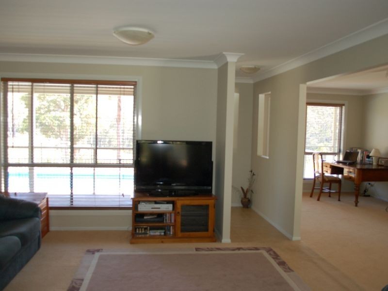 64 Joeliza Drive, Repton NSW 2454